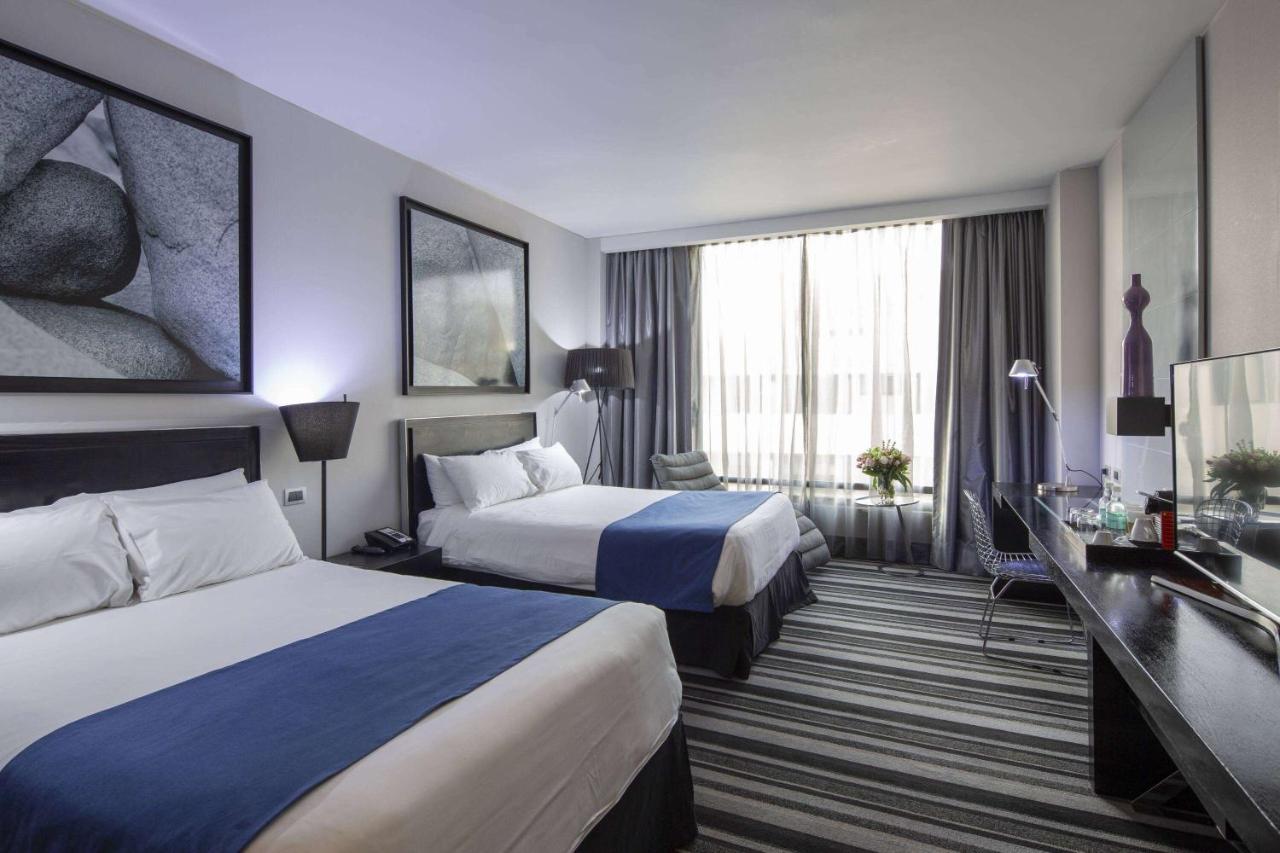 Отель Wyndham Santiago Pettra Экстерьер фото